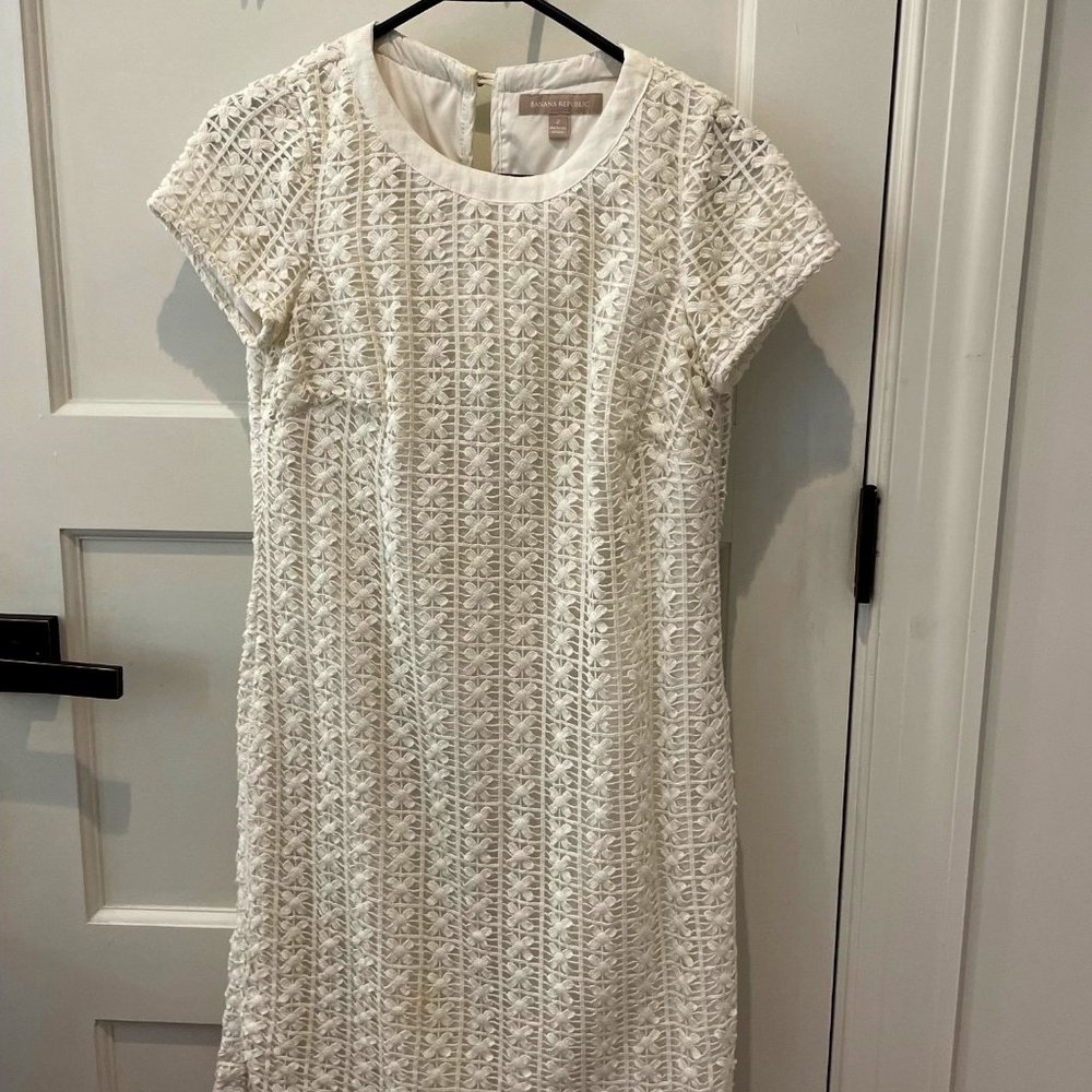Banana Republic White eyelet dress